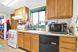 1132 Ash Ave, Cottage Grove, OR 97424 - Photo 33