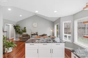 684 Northwest Jasper Street, Dallas, OR 97338 - Photo 13