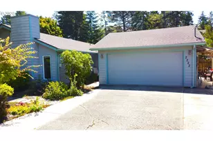 2222 11th St, Florence, OR 97439 - Photo 29