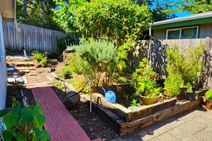 2222 11th St, Florence, OR 97439 - Photo 23