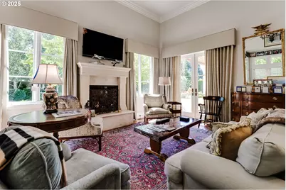 2628 Edgewater Dr, Eugene, OR 97401 - Photo 21