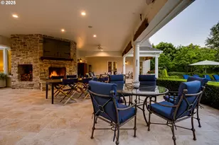 2628 Edgewater Dr, Eugene, OR 97401 - Photo 43