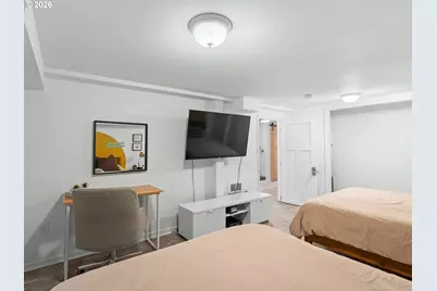 4725 NE 100th Ave, Portland, OR 97220 - Photo 25