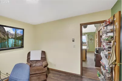 79372 Stewart Creek Rd, Clatskanie, OR 97016 - Photo 13