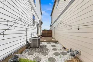 11022 SW Stockholm Dr, Wilsonville, OR 97070 - Photo 33