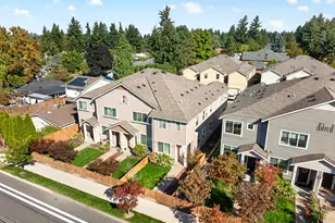 31 NE 134th Pl, Portland, OR 97230 - Photo 11