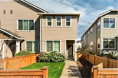 31 NE 134th Pl, Portland, OR 97230 - Photo 1