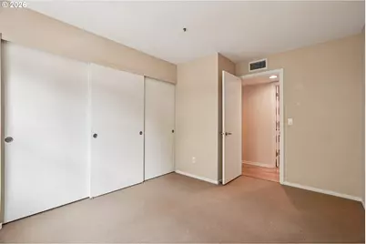 1500 SW Park Ave #422, Portland, OR 97201 - Photo 27