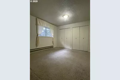 639 N Old Pacific Hwy, Myrtle Creek, OR 97457 - Photo 23