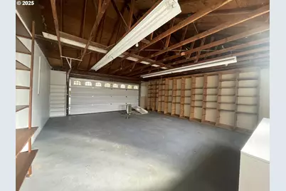 639 N Old Pacific Hwy, Myrtle Creek, OR 97457 - Photo 7