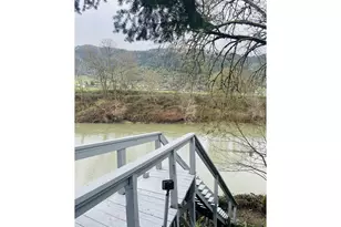 639 N Old Pacific Hwy, Myrtle Creek, OR 97457 - Photo 5