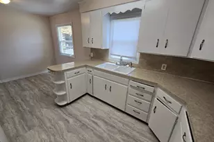 1246 11th Ave, Longview, WA 98632 - Photo 5