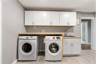 708 W 15th St, The Dalles, OR 97058 - Photo 21