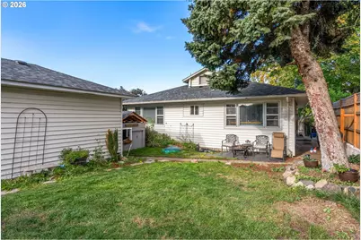 708 W 15th St, The Dalles, OR 97058 - Photo 31