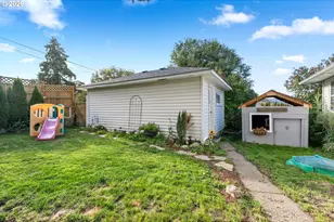 708 W 15th St, The Dalles, OR 97058 - Photo 33