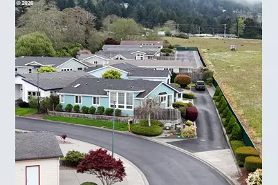 98126 W Benham Ln #70, Brookings, OR 97415 - Photo 3