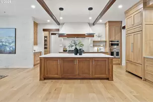 13231 SW Iron Mountain Blvd, Portland, OR 97219 - Photo 9