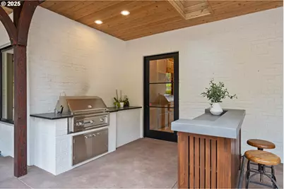 13231 SW Iron Mountain Blvd, Portland, OR 97219 - Photo 39