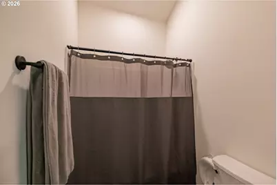 33005 Berlin Rd, Lebanon, OR 97355 - Photo 15