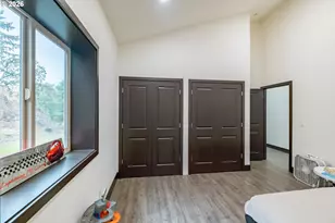 33005 Berlin Rd, Lebanon, OR 97355 - Photo 17