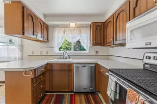 2140 19th St, West Linn, OR 97068 - Photo 13