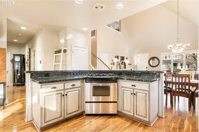 2523 NW Marsden Pl, Portland, OR 97229 - Photo 15