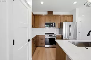 1415 NE 18th St, McMinnville, OR 97128 - Photo 7