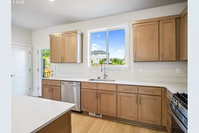 11905 SW 176th Dr, Beaverton, OR 97007 - Photo 5