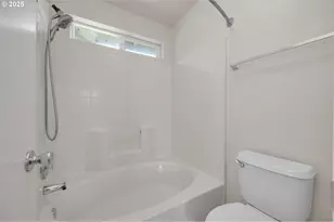 5298 Wales Dr, Eugene, OR 97402 - Photo 25