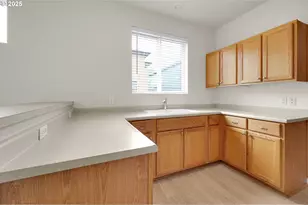 5298 Wales Dr, Eugene, OR 97402 - Photo 15