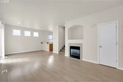 5298 Wales Dr, Eugene, OR 97402 - Photo 9