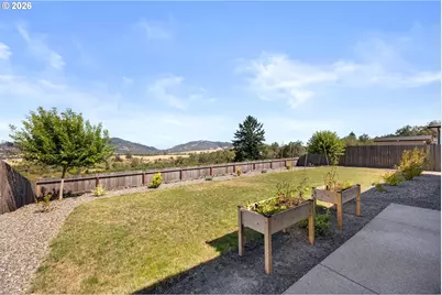 857 Durham Ave, Sutherlin, OR 97479 - Photo 31