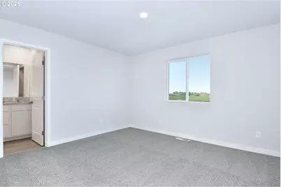1151 Parkside Ave, Woodburn, OR 97071 - Photo 11
