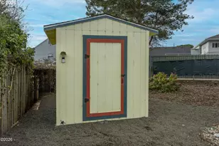 4800 SE Inlet Ave, Lincoln City, OR 97367 - Photo 33