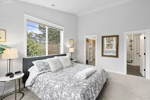 135 W 18th Ave, Eugene, OR 97401 - Photo 17