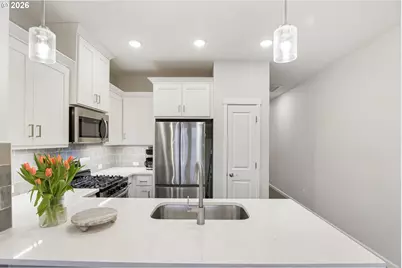 7523 SE Kinnaman St, Hillsboro, OR 97123 - Photo 13