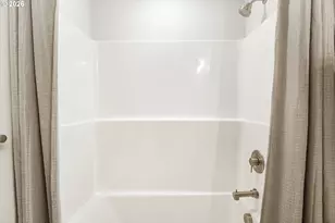 7523 SE Kinnaman St, Hillsboro, OR 97123 - Photo 33