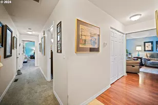 1785 NW Rolling Hill Dr, Beaverton, OR 97006 - Photo 13