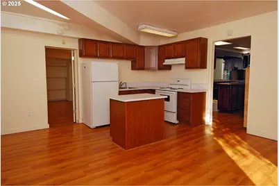 1104 SW Columbia St #1, Portland, OR 97201 - Photo 21