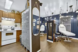 1104 SW Columbia St, Portland, OR 97201 - Photo 7