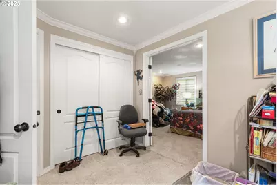 270 SE Robin Way, Gresham, OR 97080 - Photo 17