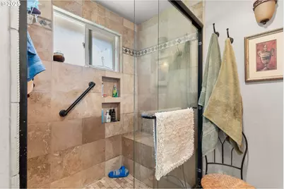 270 SE Robin Way, Gresham, OR 97080 - Photo 25