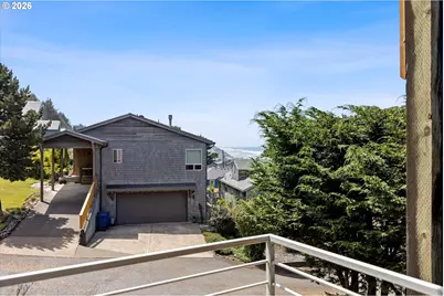 7015 NE Neptune Dr, Lincoln City, OR 97367 - Photo 31