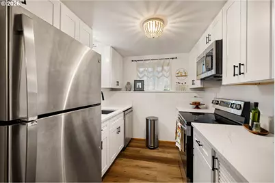 4083 Donald St #A, Eugene, OR 97405 - Photo 17