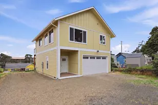 430 NW 5th St, Newport, OR 97365 - Photo 1