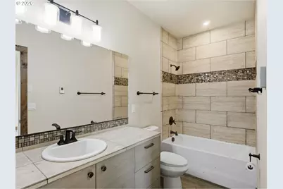 430 NW 5th St, Newport, OR 97365 - Photo 17