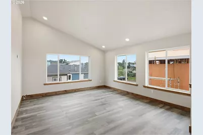 430 NW 5th St, Newport, OR 97365 - Photo 7