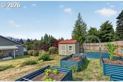 918 NE Sunset Ct, Clatskanie, OR 97016 - Photo 41