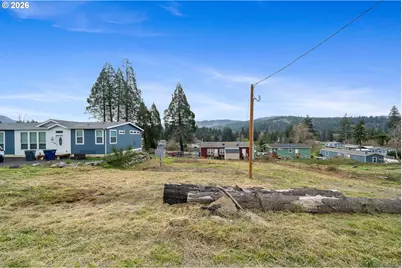 280 N Westview Dr, Rose Lodge, OR 97368 - Photo 5