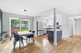 1330 SW Hume St, Portland, OR 97219 - Photo 11